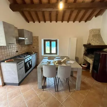 Apartment Rifugio Tranquillo Tra Montagne Ville Santa Lucia